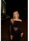 Madonna Yaka Tül Dekolte Detaylı Siyah Maxi Boy Elbise