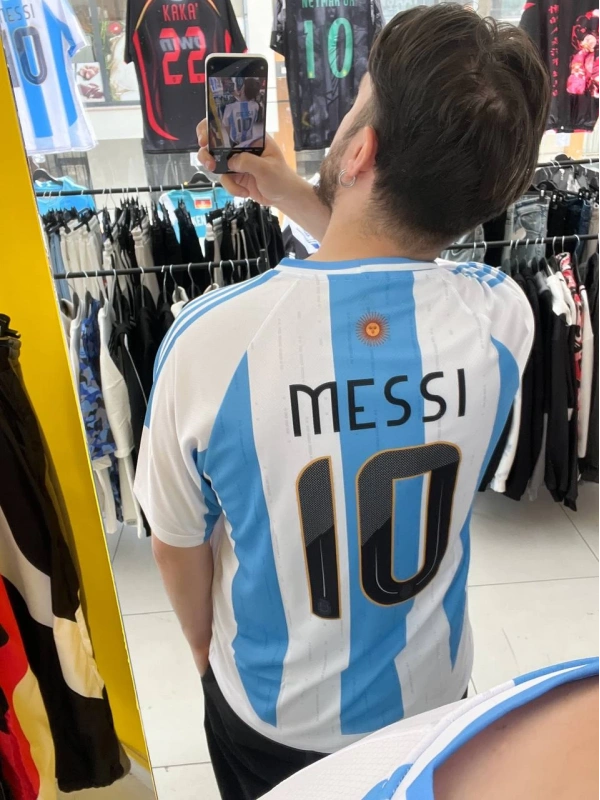 ARJANTİN MESSİ 10 VİNTAGE FORMA