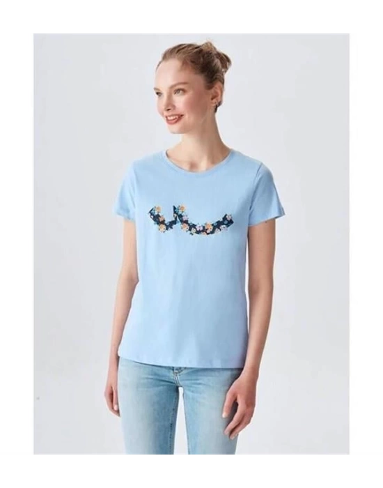 Çiçek Logolu Kadın T-Shirt