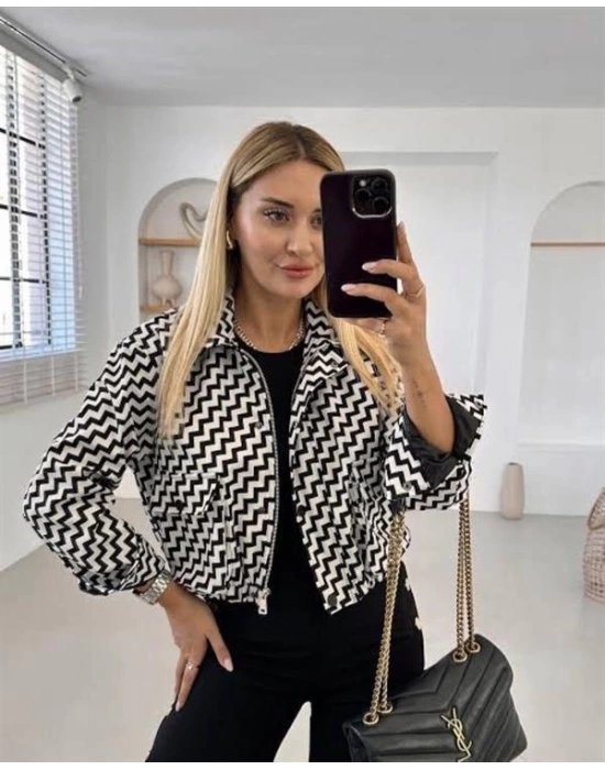 Zigzag Desenli Crop Kadın Ceket