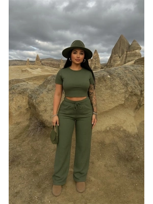 Bol paça pantolonlu alt üst takım