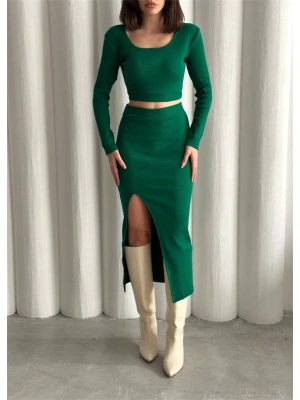 Kolllu alt üst takım