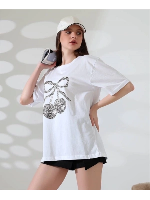 Leopar Desenli kiraz Baskılı Kadın T-Shirt