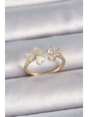 Pirinç Gold Renk Ayarlanabilir Zirkon Taşlı Kalp Beyaz Mineli Model Kadın Yüzük