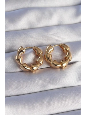 Pirinç Gold Renk Damla Kıvrım Tasarımlı Halka Küpe