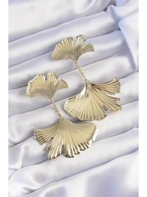 Pirinç Gold Renk Tırtıklı Yaprak Model Sallantılı Küpe