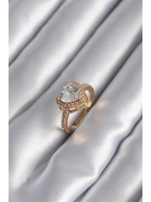 Pirinç Gold Renk Zirkon Taşlı Kalp Charm Model Kadın Yüzük