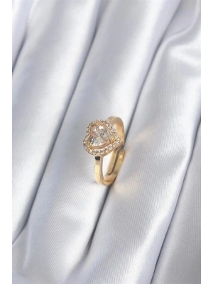 Pirinç Gold Renk Zirkon Taşlı Kalp Charm Model Kadın Yüzük