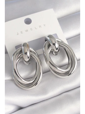 Pirinç Gümüş Renk Oval Sarmal Model Kadın Küpe