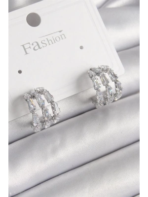 Pirinç Gümüş Renk Zirkon Taşlı Halka Model Kadın Küpe