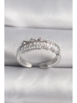 Pirinç Gümüş Renk Zirkon Taşlı İnci Detay VIP Seri Kadın Yüzük