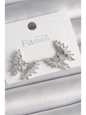 Pirinç Gümüş Renk Zirkon Taşlı Kelebek Model Kadın Küpe