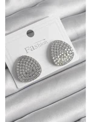 Pirinç Gümüş Renk Zirkon Taşlı Plaka Model Kadın Küpe