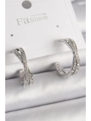 Pirinç Gümüş Renk Zirkon Taşlı Sarmal Halka Model Kadın Küpe