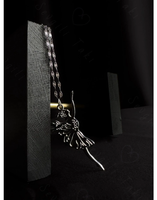 Balerin Charmlı Silver Çelik Kolye | Sevgili Takı Koleksiyonu