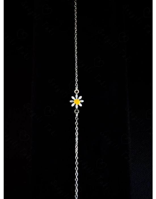 Beyaz Papatya Charmlı Çelik Kolye ve Bileklik Takımı | Mutluluk Serisi