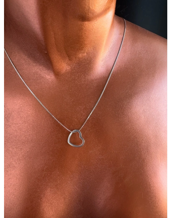 İnce İtalyan Zincirli Kalp Charmlı Çelik Kolye | 777 Serisi