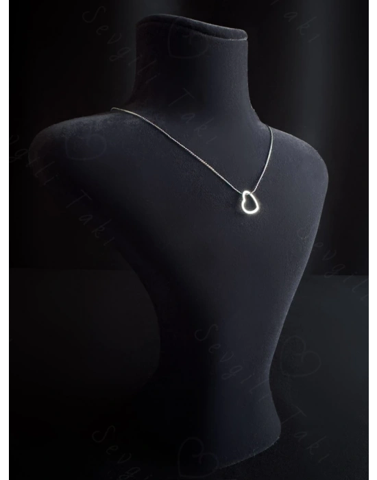 İnce İtalyan Zincirli Kalp Charmlı Çelik Kolye | 777 Serisi