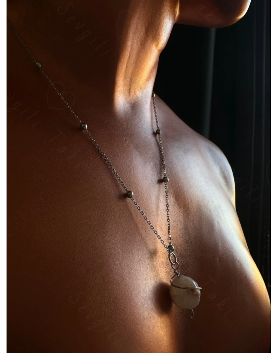 Pembe Akik Doğal Taşlı Çelik Kolye -Gezegen Serisi