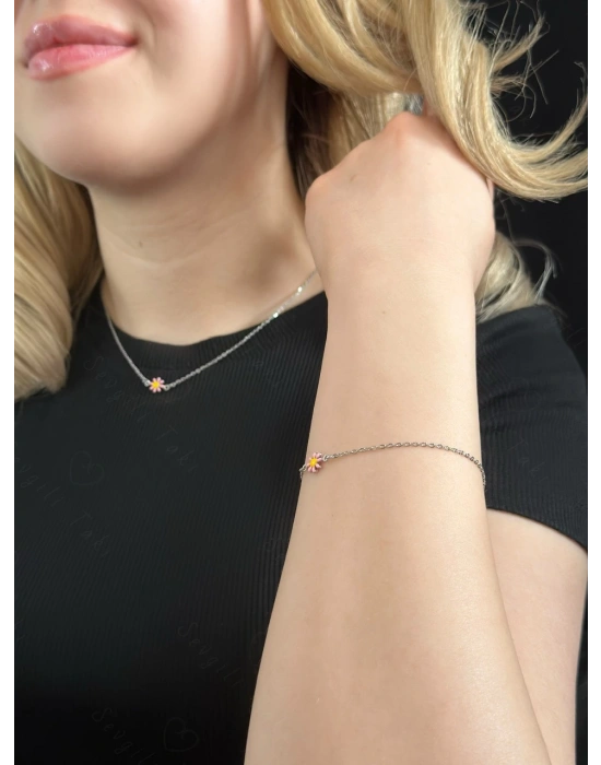 Pembe Papatya Charmlı Çelik Kolye ve Bileklik Takımı | Karma Serisi