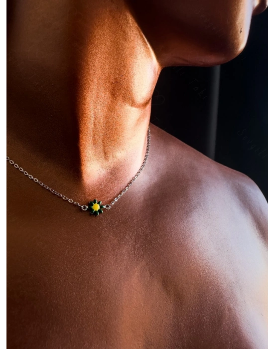 Yeşil Papatya Charmlı Çelik Kolye ve Bileklik Takımı | Nehir Serisi