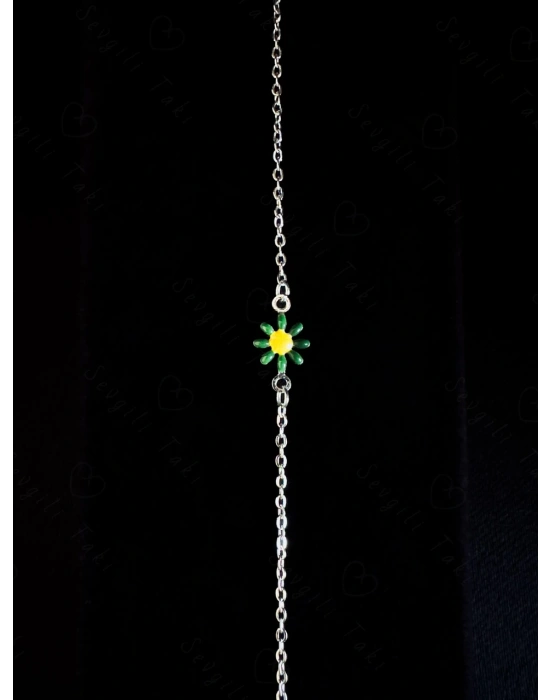 Yeşil Papatya Charmlı Çelik Kolye ve Bileklik Takımı | Nehir Serisi