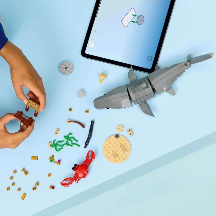 31381 Lego Creator 3in1 Acımasız Köpek Balığı ile Hazine Sandığı 379 parça +8yaş