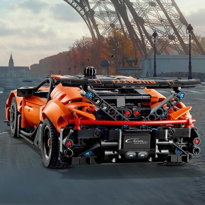 42222 Lego Technic Bugatti Chiron Pur Sport 771 parça +9 yaş