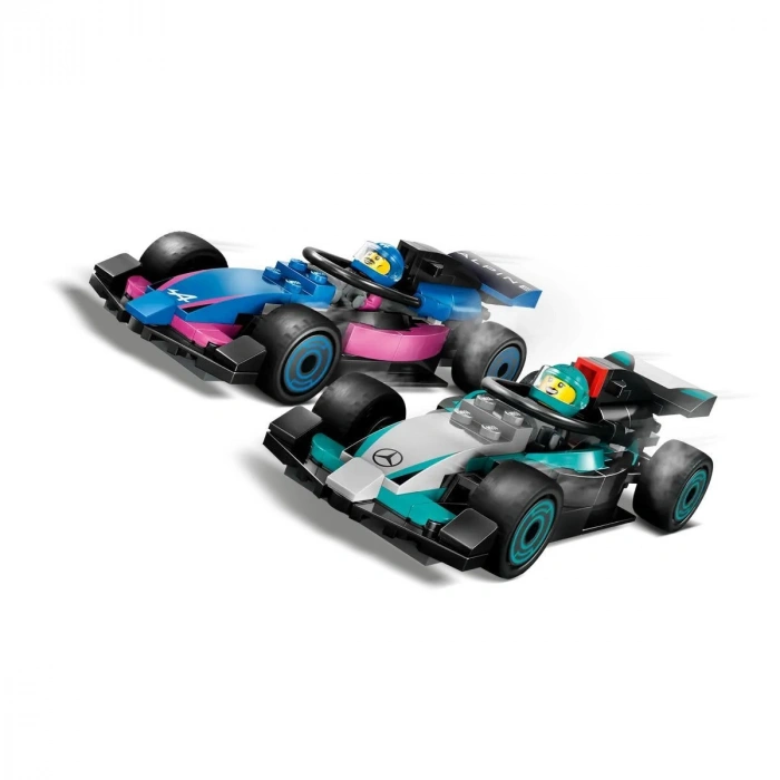 60444 Lego City F1 Garajı ve Mercedes-AMG ve Alpine Arabaları 678 parça +7 yaş