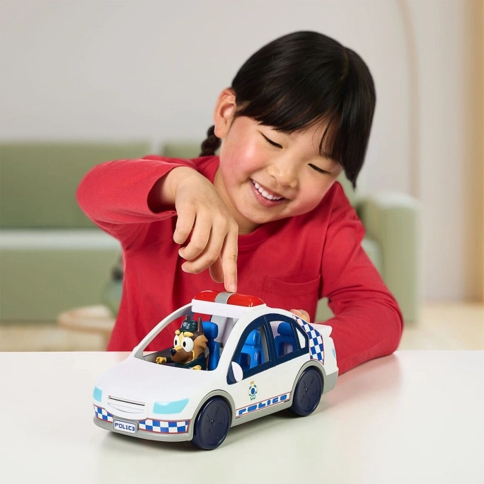 BLUEY 19202 Bluey Polis Arabası Sesli ve Işıklı 1 Figür