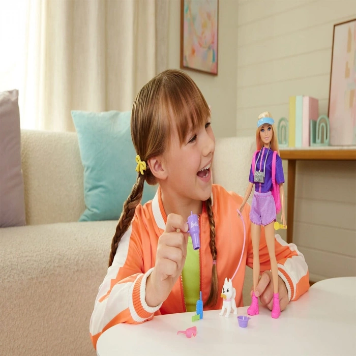 JJV59 Barbie Malibu Bebek ve Aksesuarları