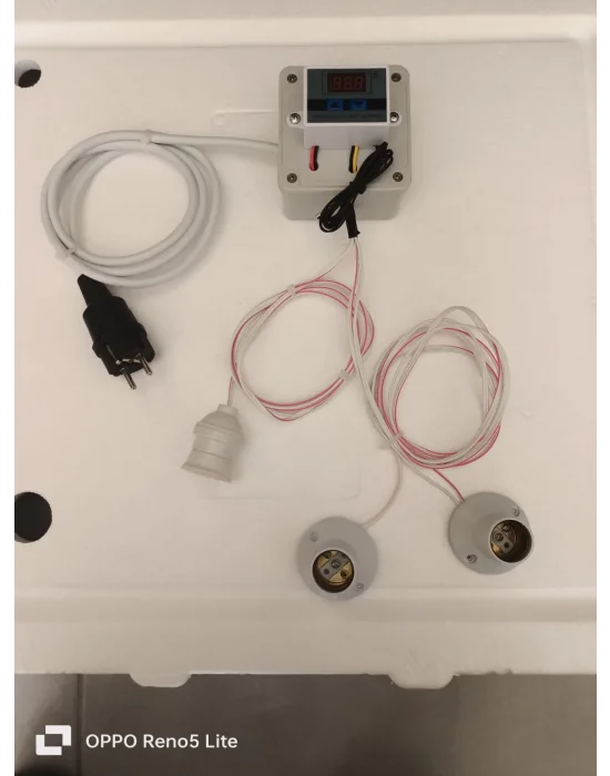 Kümes Isıtıcı Set | 2x250W Infrared Isıtıcı, Dijital Termostat ve 1 Aydınlatma