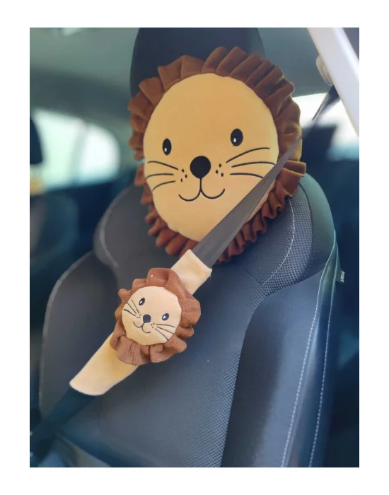 Şampiyon Aslan Araba Süsü Boyun Yastığı Ve Emniyet Kemeri Aksesuarı Peluş Kılıf Seti(1 YASTIK VE 1 KILIF)