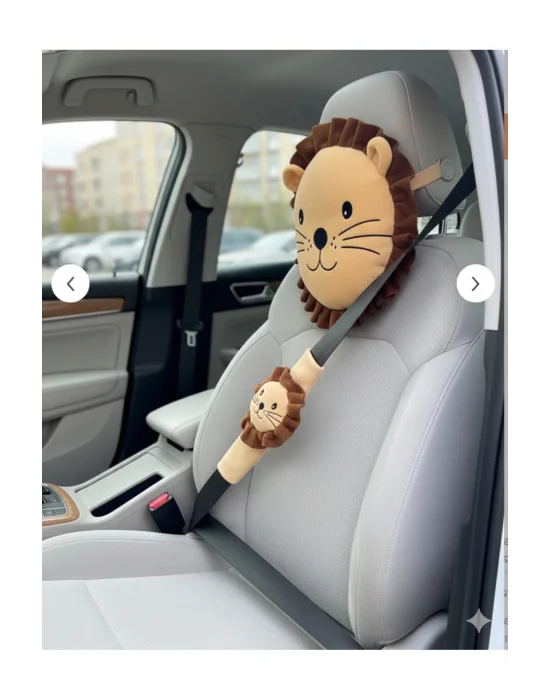 Şampiyon Aslan Araba Süsü Boyun Yastığı Ve Emniyet Kemeri Aksesuarı Peluş Kılıf Seti(1 YASTIK VE 1 KILIF)