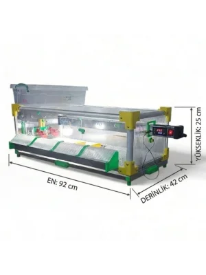 Evonest Tek Katlı Lüks Civciv Büyütme Kafesi – Dijital Termostatlı, Isıtıcılı, Otomatik Suluklu 92x15x42 cm Anakucağı