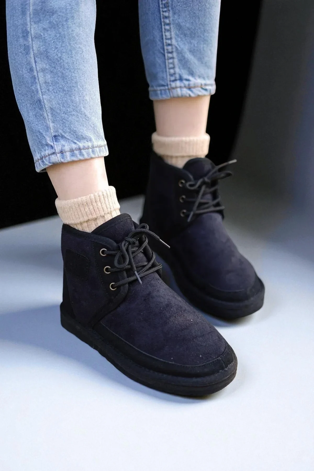 Bağcıklı Kışlık Süet İçi Kürklü Kadın Bot - Siyah