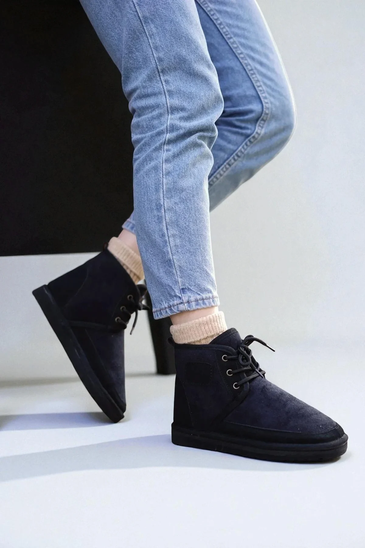 Bağcıklı Kışlık Süet İçi Kürklü Kadın Bot - Siyah