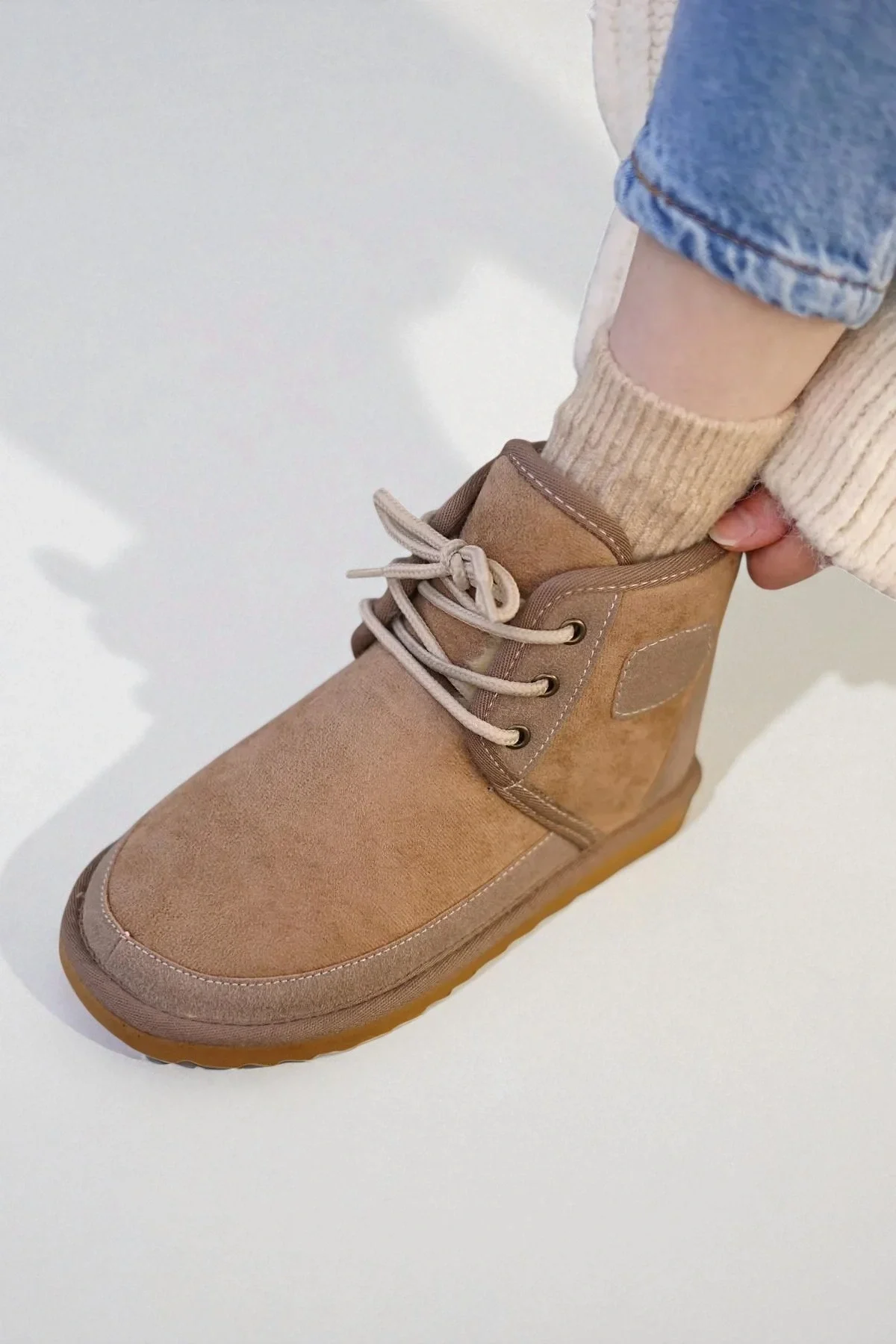 Bağcıklı Kışlık Süet İçi Kürklü Kadın Bot - Vizon