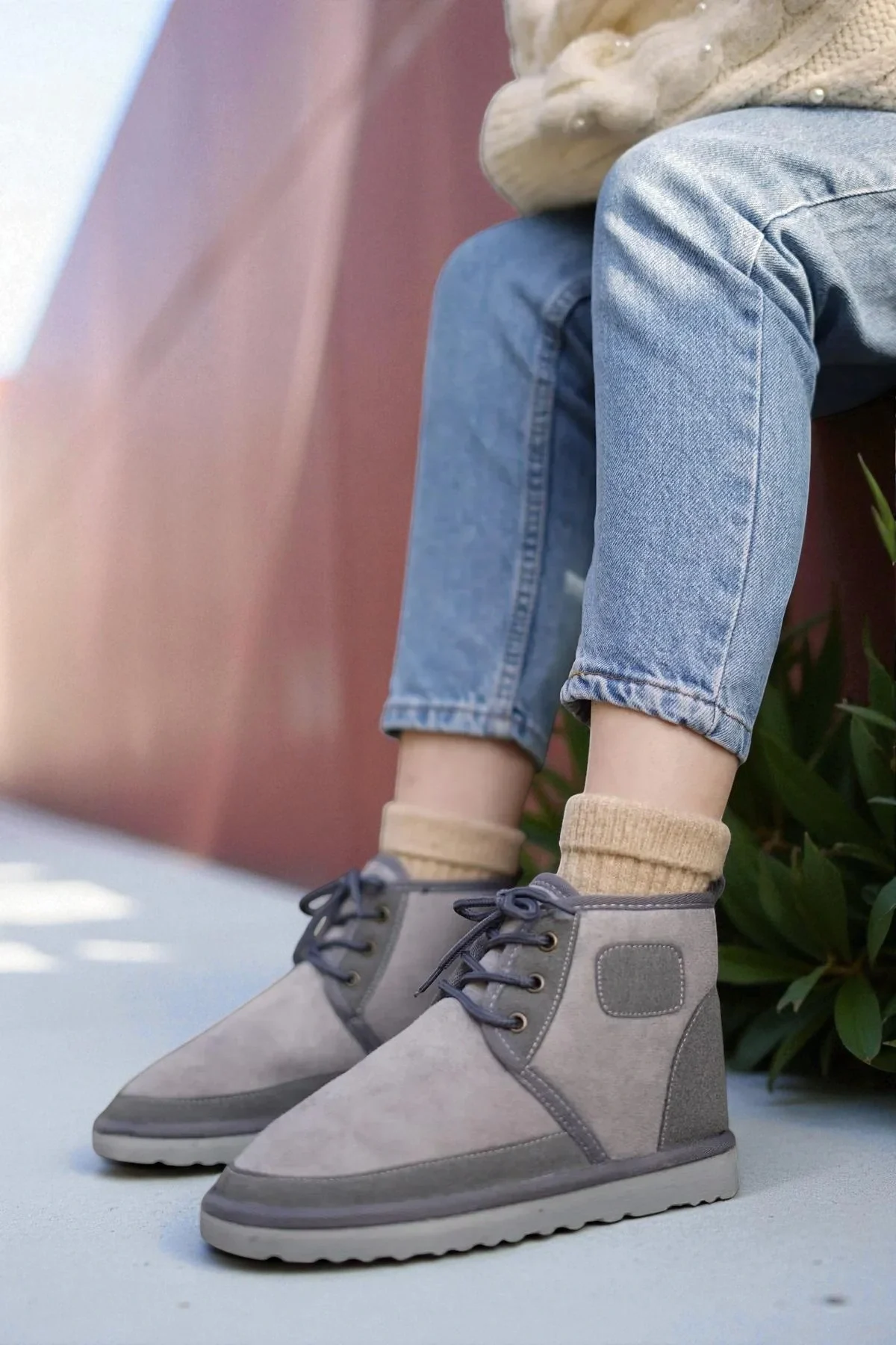 Bağcıklı Kışlık Süet İçi Kürklü Kadın Bot - Gri