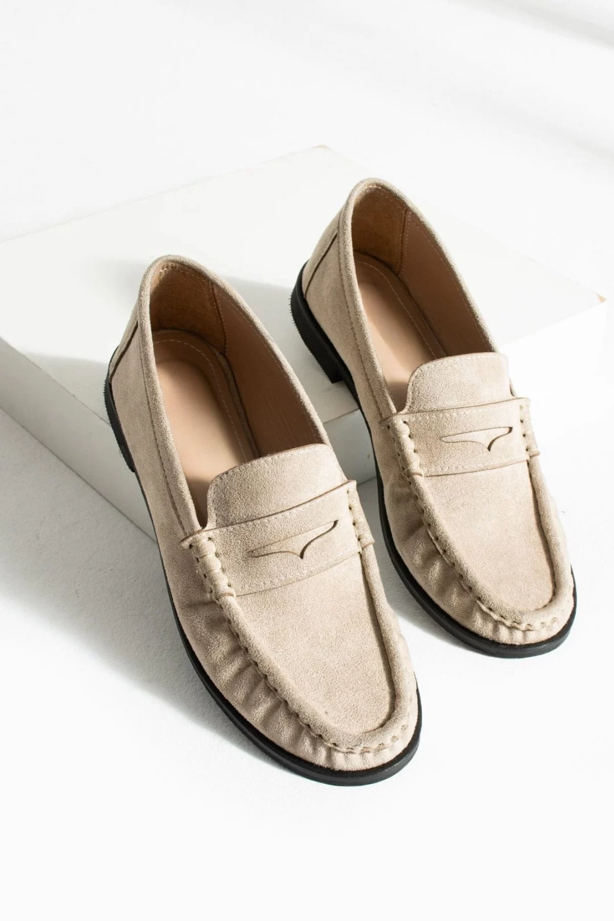 Casual Chic Bej Kadın Bağcıksız Babet Ayakkabı