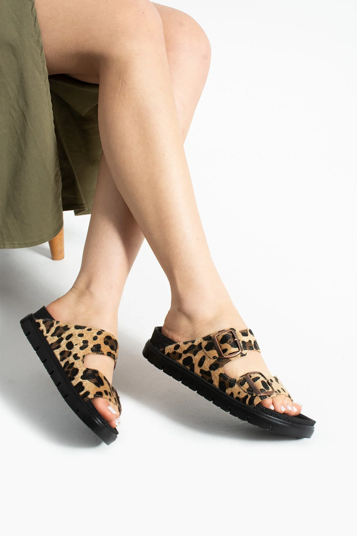 Leopar Terlik Bej
