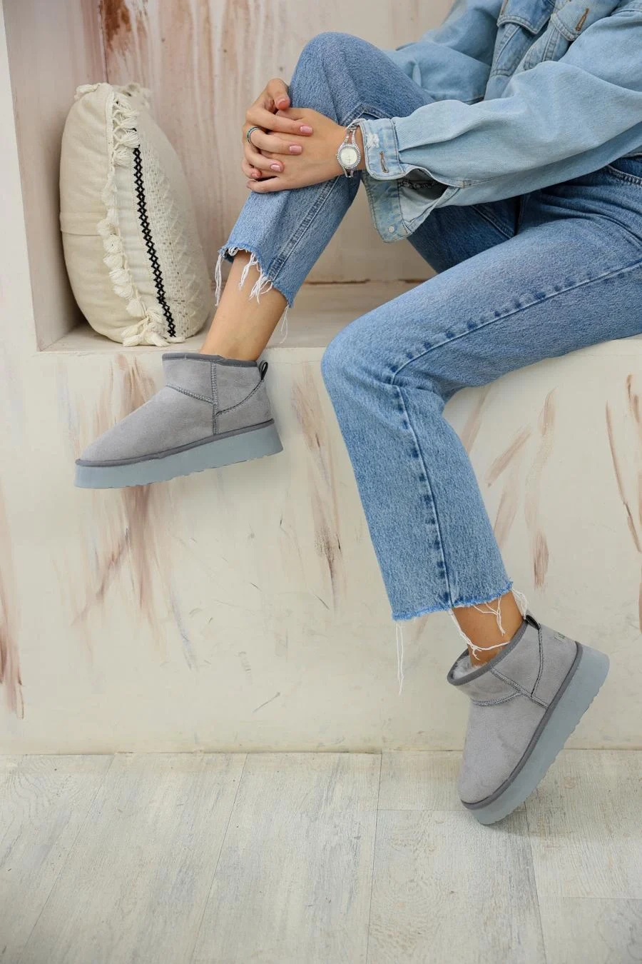Yüksek Mini Classic Süet Tüylü Kadın Bot - Gri
