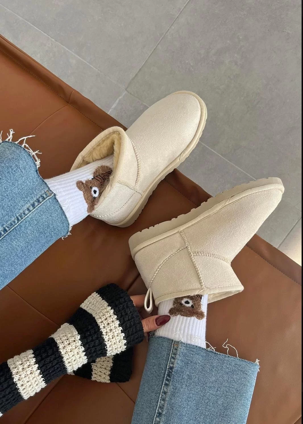 Ultra Mini Classic Süet Tüylü Kadın Bot - Krem