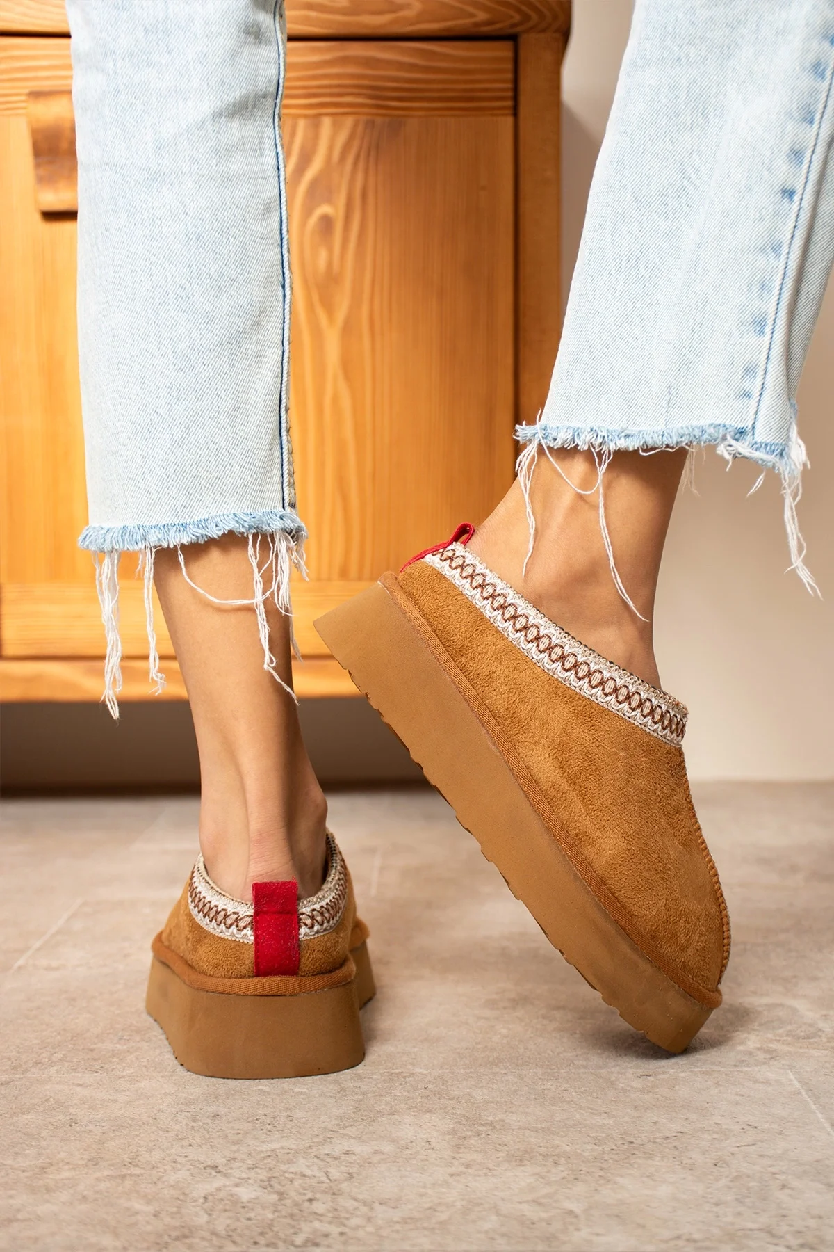 Tazzy Classic Süet Tüylü Kadın Bot - Taba