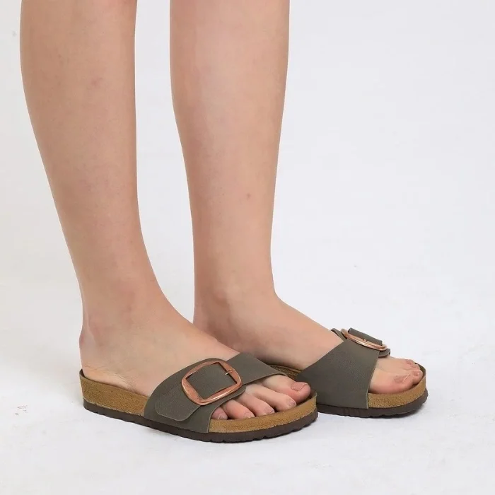 Tek Toka Terlik - Haki