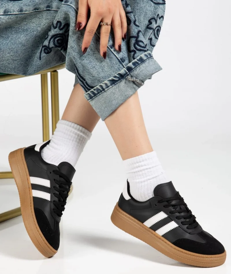 Nova Sports Gum Sole Casual Sneaker - Black