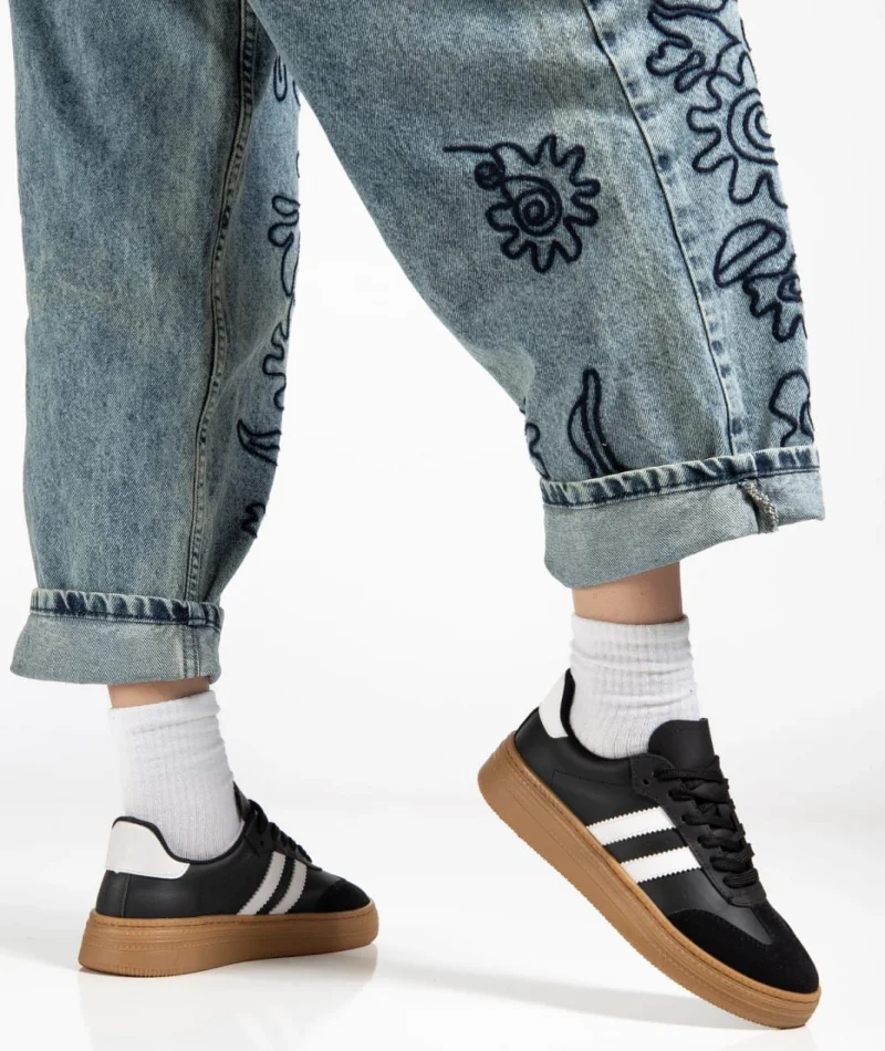 Nova Sports Gum Sole Casual Sneaker - Black