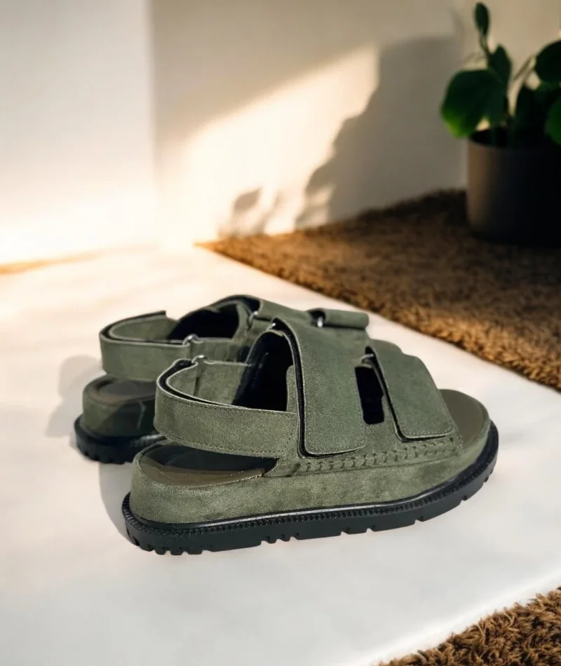 Freent Haki Cırtlı Kadın Sandalet – Rahat ve Şık Yazlık Model