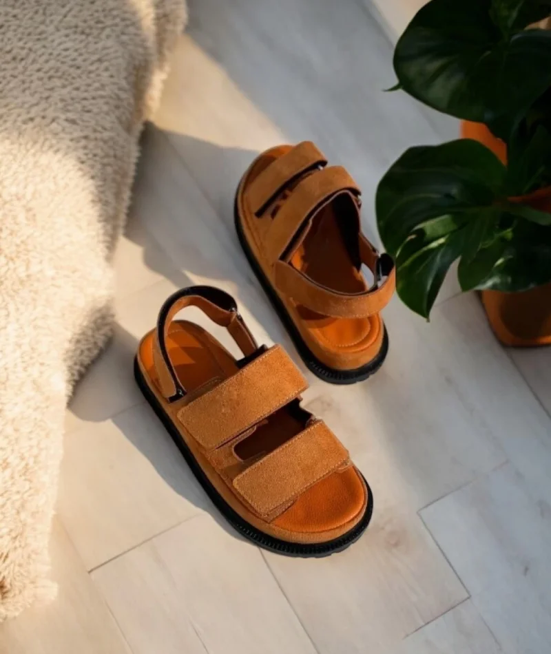 Freent Turuncu Cırtlı Kadın Sandalet – Rahat ve Şık Yazlık Model