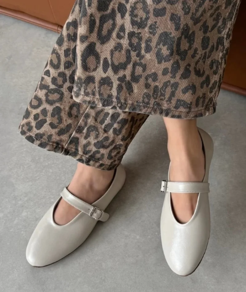 Jin Kadın Kırışık Deri Babet Bej